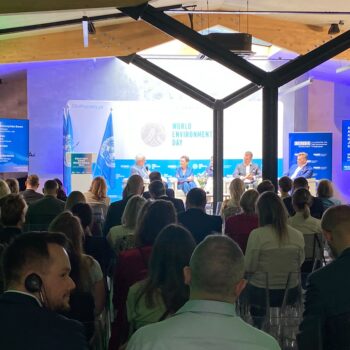 Światowy Dzień Środowiska 2025. Natura nie marnuje swoich zasobów – zróbmy to samo z plastikiem.